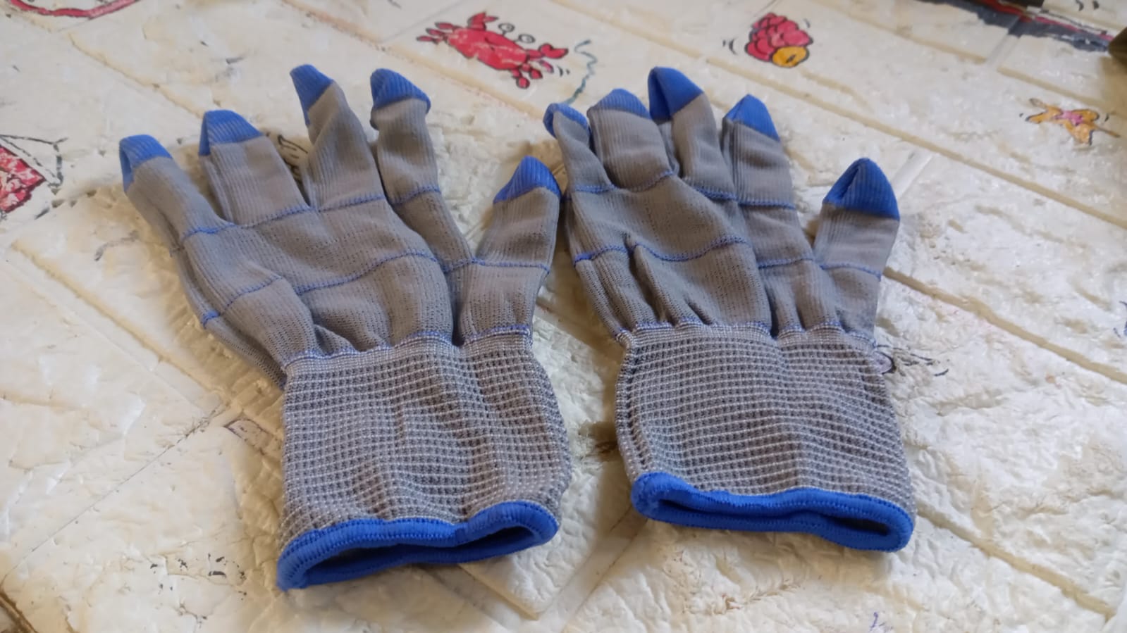 Heat-resistant small cut-proof gloves for work Heat-resistant small cut-proof gloves for work